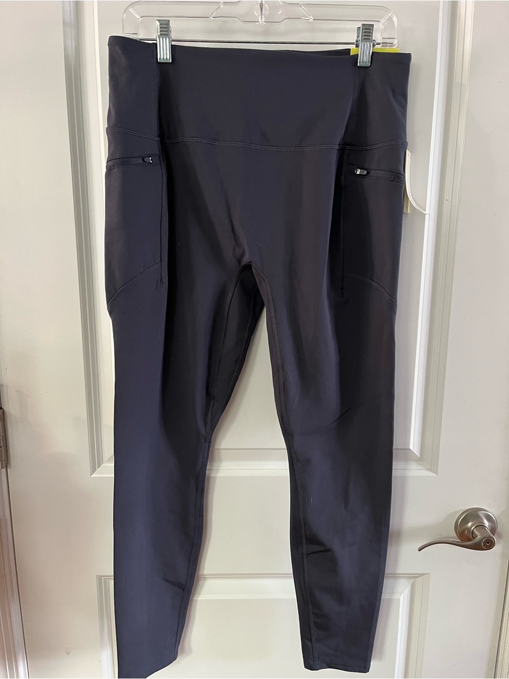 all in motion Slate High-Rise Performance Leggings